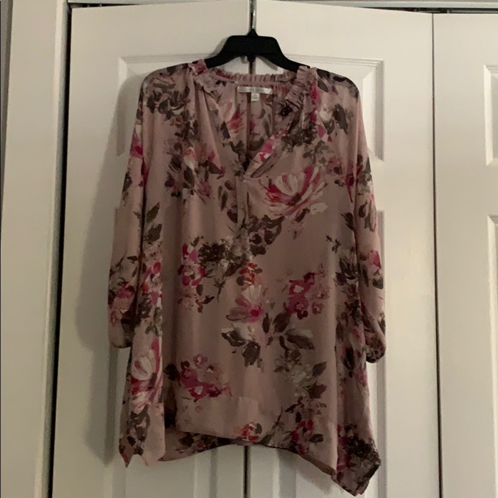 Asymmetrical sheer floral blouse with tank